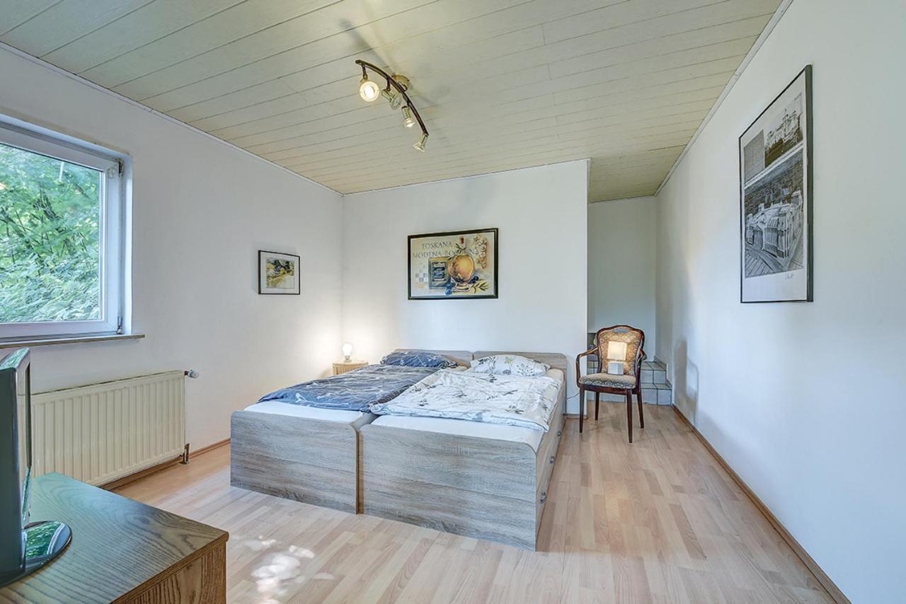 Ferienwohnung In Remscheid-Ehringhausen エクステリア 写真